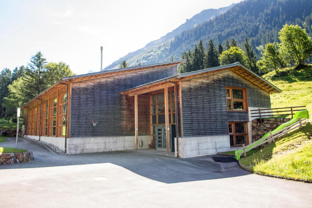 Gadmer Lodge - Dein Zuhause In Den Bergen Gadmen Екстериор снимка